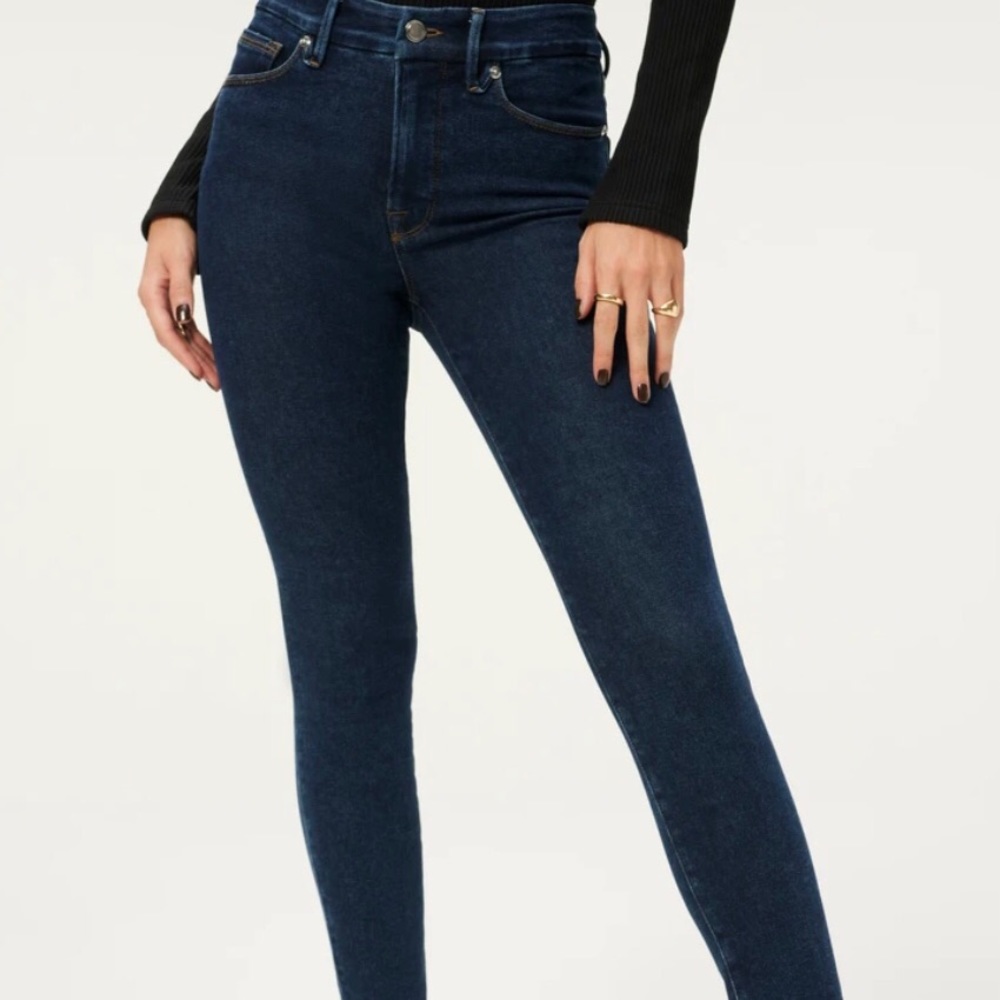 Good American Good Legs Crop